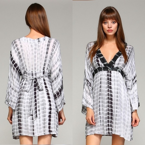 xoxoklowe Dresses & Skirts - Black White Tie Dye Kimono Tie Back Babydoll Dress